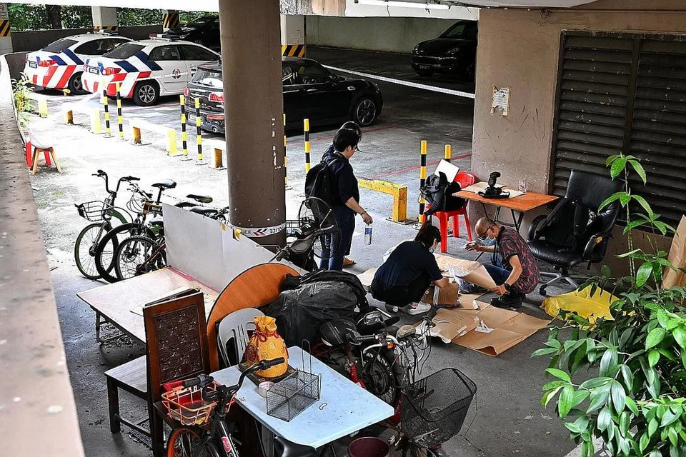 DITEMUI TERBARING: Polis menyifatkan ia sebagai kes kematian luar biasa namun tidak mengesyaki sebarang perbuatan khianat. - Foto ST