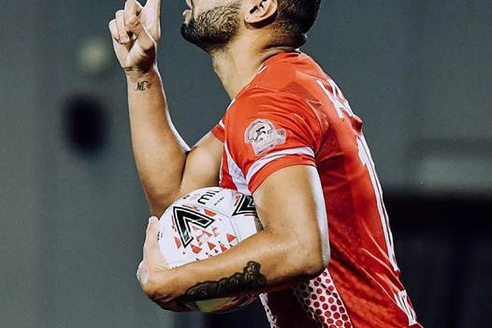 SUMBER GOL: Luiz Junior menjaringkan gol bagi Tanjong Pagar dalam perlawanan dengan Geylang di awal minggu. Bolehkah beliau menjaringkan gol dalam perlawanan dengan Tampines? - Foto LIGA PERDANA SINGAPURA