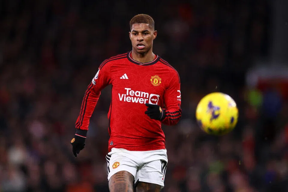 Penyerang Manchester United, Marcus Rashford, dikenakan tindakan disiplin oleh Erik ten Hag selepas penyerang itu melaporkan dirinya sakit untuk ke latihan pada 26 Januari setelah didakwa keluar berpesta di Belfast pada 25 Januari pada awal pagi.