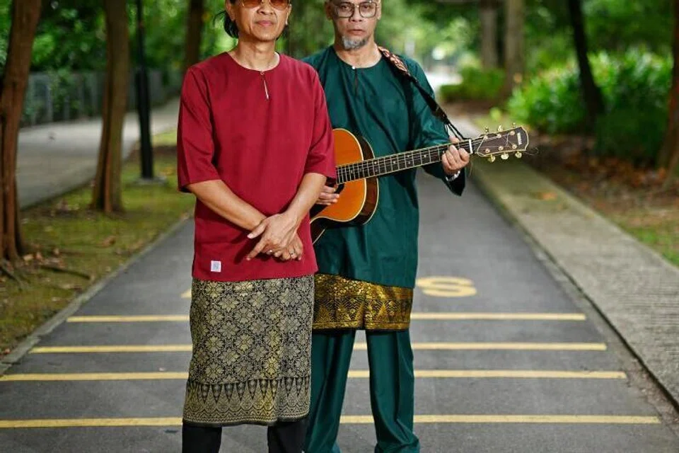 Khair Yasin, Ismail Gani. lagu Raya