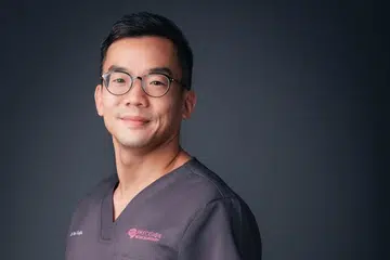 Dr Teo Kejia,  mount elizabeth
