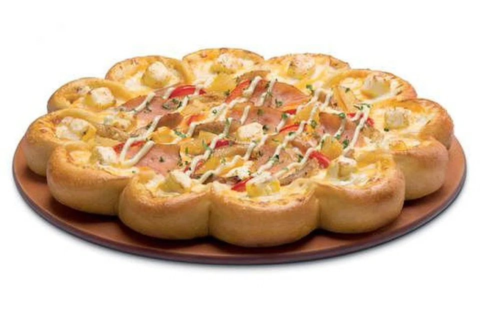 BARU DIPERKENAL: Piza Cheesy 7 Pockets, piza inovasi Pizza Hut yang diperkenal buat kali ketiga. - Foto PIZZA HUT