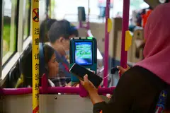 Tambang pengangkutan awam bagi orang dewasa yang menggunakan kad tambang akan naik 10 sen bagi setiap perjalanan mulai 28 Disember 2024 menyusuli kenaikan tambang keseluruhan sebanyak 6 peratus sebagai sebahagian daripada Langkah Menyemak Tambang (FRE) 2024, umum Majlis Pengangkutan Awam (PTC).