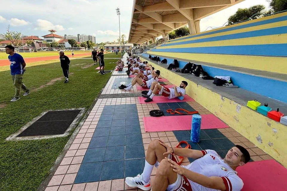 Balestier Khalsa berlatih di Stadium Yio Chu Kang pada 1 Oktober. 