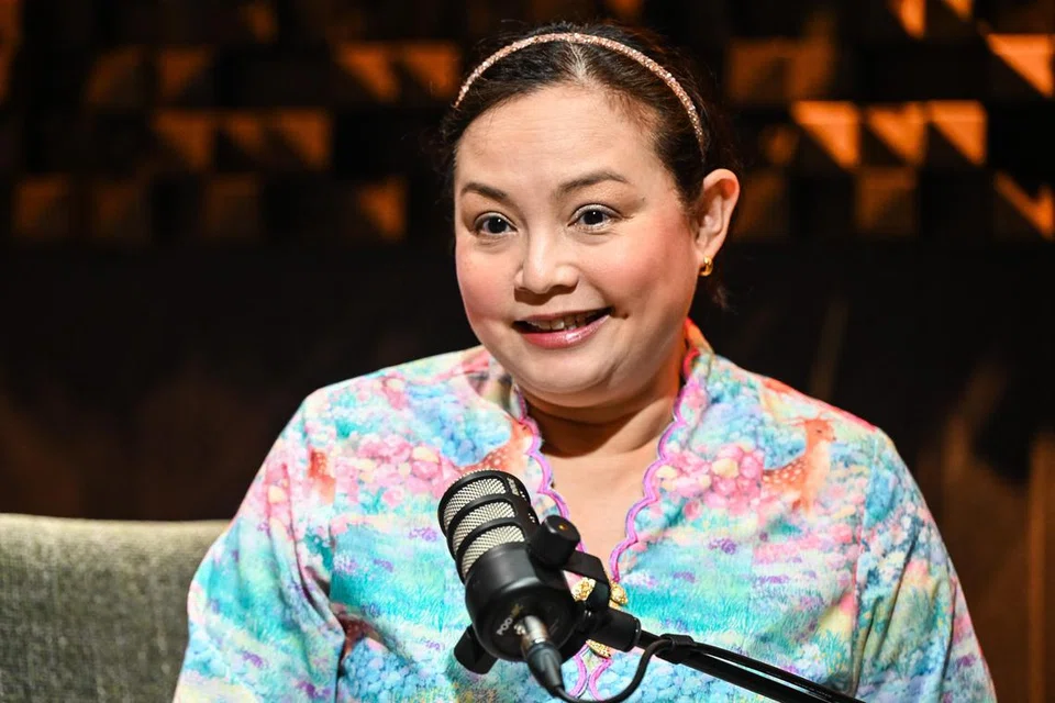 Menurut Pengurus Besar, Yayasan Warisan Melayu (MHF), Cik Rilla Melati Bahri, usaha itu adalah untuk memperkenalkan bakat Singapura ke luar negara.