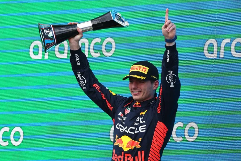 TERUS MANTAP: Pemandu Red Bull dari Belanda, Max Verstappen, meraikan kejayaan memenangi perlumbaan Grand Prix Britain di Litar Silverstone, England pada Ahad.