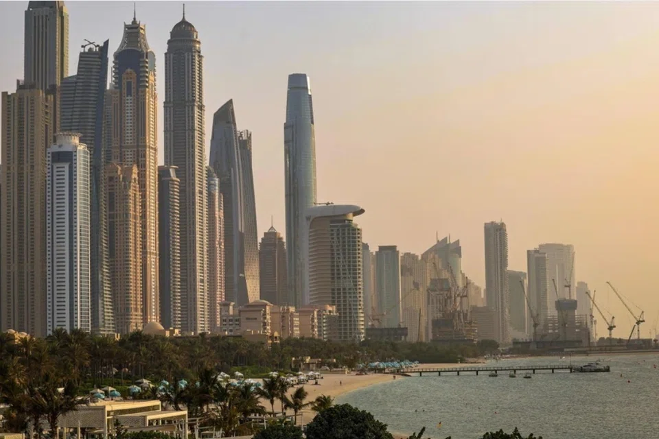 Pusat Perusahaan Singapura, Dubai, SME