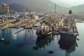 Bulan lalu, CPIB memberi amaran keras terhadap enam mantan kakitangan pengurusan kanan KOM itu atas kes rasuah melibatkan syarikat gergasi minyak Petrobras dari Brazil dan sejumlah $73 juta. - 