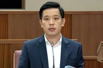 ENAM PERUBAHAN: Menteri Negara (Perdagangan dan Perusahaan merangkap Kebudayaan, Masyarakat dan Belia), Encik Alvin Tan, menggariskan perubahan Rang Undang-Undang Insentif Pengembangan Ekonomi (Pelepasan daripada Cukai Pendapatan) (Pindaan) di Parlimen pada Selasa.