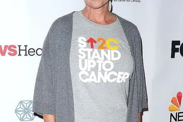 SHANNON DOHERTY KINI: Beliau sudah menjalani pembedahan membuang buah dada pada Mei lalu. Barahnya dikesan pada Februari tahun lalu. - Foto USA TODAY