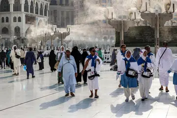 Kajian baru-baru ini menunjukkan walaupun peningkatan suhu di Makkah pada kadar 0.4 darjah Celsius setiap dekad, kes strok haba menyaksikan penurunan sebanyak 74.6 peratus dan kadar kematian menurun sebanyak 47.6 peratus.