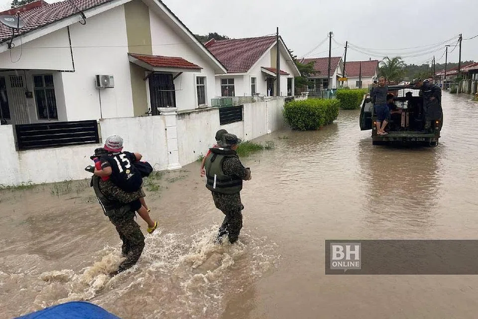 Keadaan banjir di Bandar Penawar dan Taman Desaru Uta, Kota Tinggi, Johor.