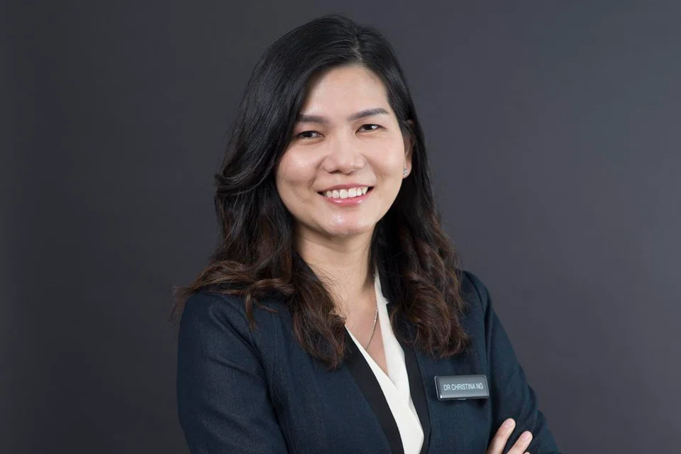 Dr Christina Ng, Pakar Perunding, Jabatan Otorinolaringologi – Pembedahan Kepala dan Leher, Hospital Besar Sengkang.