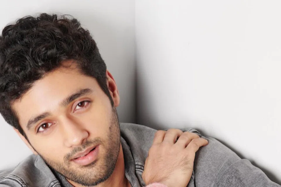 UTKARSH SHARMA: Di sebalik banyak babak aksi dalam filem Gadar 2, tiada yang mendebarkan berbanding adegan berlari dengan Sunny Deol atas bumbung kereta api dalam filem pertama, Gadar: Ek Prem Katha, pada 2001.