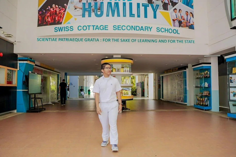 MAHU BANTU MASYARAKAT: Amjad bercita-cita untuk menceburi bidang perubatan agar dapat menyumbang kembali kepada masyarakat.