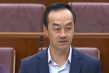 DR KOH: Turut sarankan agar jurang perbezaan gaji antara mereka yang di tahap gaji persentil ke-20 (P20) dengan pendapatan median atau gaji persentil ke-50 (P50), dikecilkan. - Foto GOV.SG 