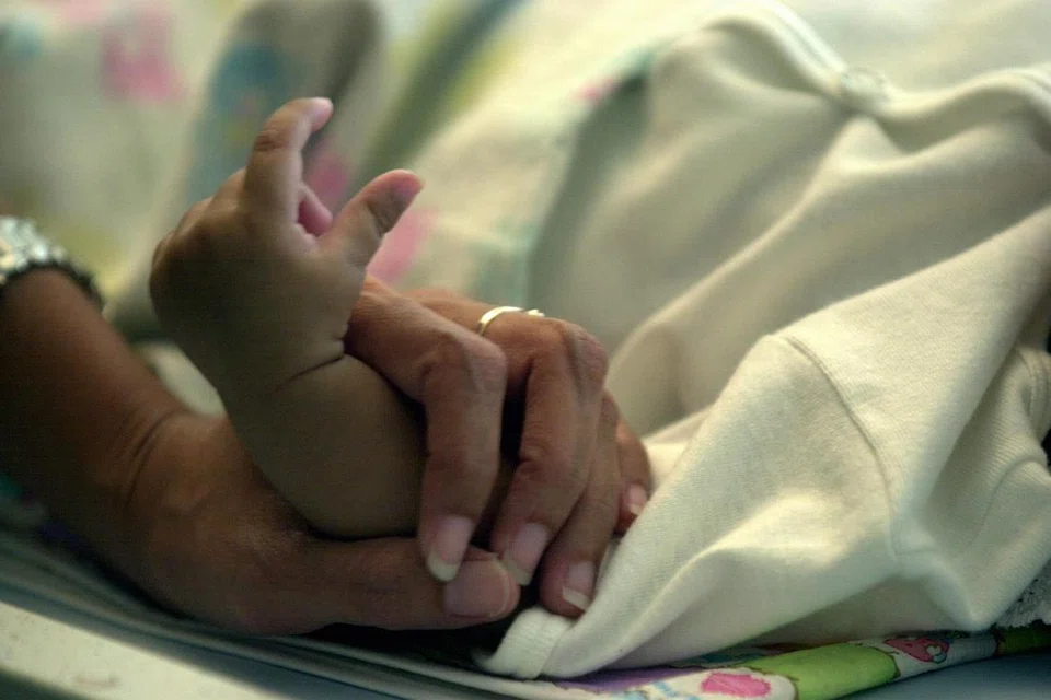 Pelantikan penjaga anak-anak yang amanah boleh dilakukan dengan menulis wasiat. 