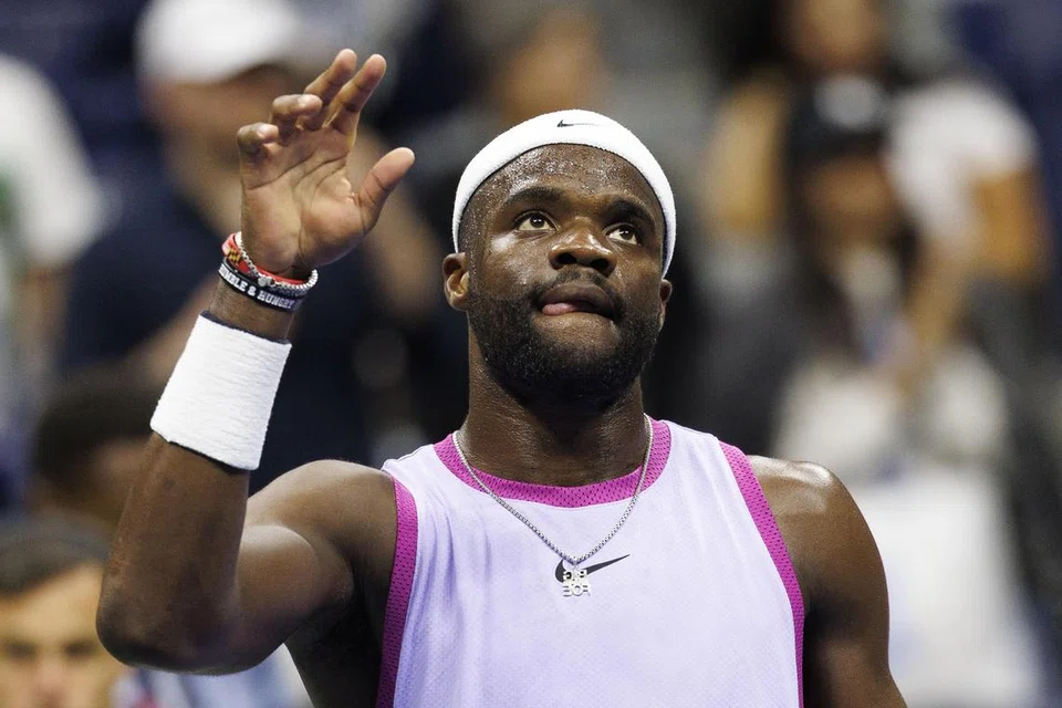 Pemain tenis Amerika, Frances Tiafoe, menyatakan perlawanan separuh akhir beliau dengan rakan senegaranya, Taylor Fritz, merupakan perlawanan yang akan menghiburkan. Pemenangnya akan membawa harapan Amerika untuk merebut Grand Slam pertama mereka sejak 2003.