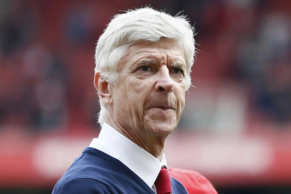 ARSENE WENGER: Pengurus Arsenal ini tidak menolak kemungkinan menerima tawaran menjadi pengurus baru England. - Foto REUTERS