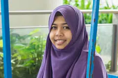 ALU-ALUKAN PERUBAHAN: Bekas guru, Cik Zakiah Muhamad, berkata ketiadaan penyaluran pelajar akan memberi pelajar daripada semua aliran peluang yang sama untuk meraih kejayaan kerana mereka dibahagikan mengikut keupayaan masing-masing. - Foto BH oleh NUR DIYANA TAHA