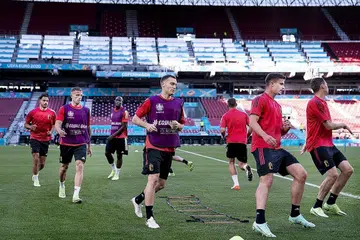 FINLAND LWN BELGIUM - BELGIUM TERLALU GAGAH BUAT FINLAND: Belgium (gambar atas) terlalu gagah untuk ditewaskan oleh Finland, dan pasti dapat meraih sekurang-kurangnya satu mata yang diperlukan untuk kekal sebagai pemenang Kumpulan B. - Foto EPA-EFE 