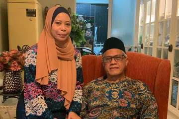 BERKONGSI MINAT: Nurijah Sahat dan suaminya, Ahmad Yusof telah hidup bersama selama 37 tahun dan sama-sama aktif menjayakan drama televisyen selain penampilan dalam iklan-iklan dan video korporat. - Foto BM oleh HANIM MOHD SALEH