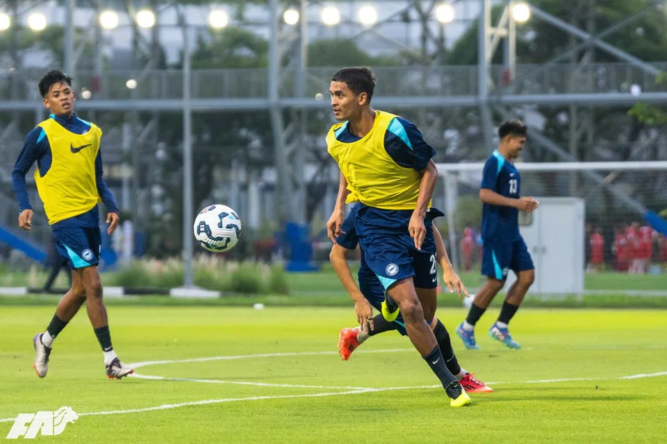 Pemain bek tengah, Safuwan Baharudin semasa satu latihan baru-baru ini. 