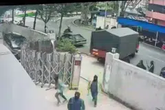 ceroboh, pusat KTV, Cheras, rosakkan barangan