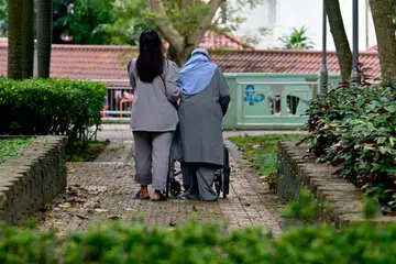 Laporan trend orang kurang upaya terbitan Kementerian Pembangunan Sosial dan Keluarga (MSF) dan Majlis Khidmat Sosial Kebangsaan (NCSS) pada 2 Disember mendapati hampir seorang dalam empat penjaga orang kurang upaya berusia 65 tahun dan ke atas.