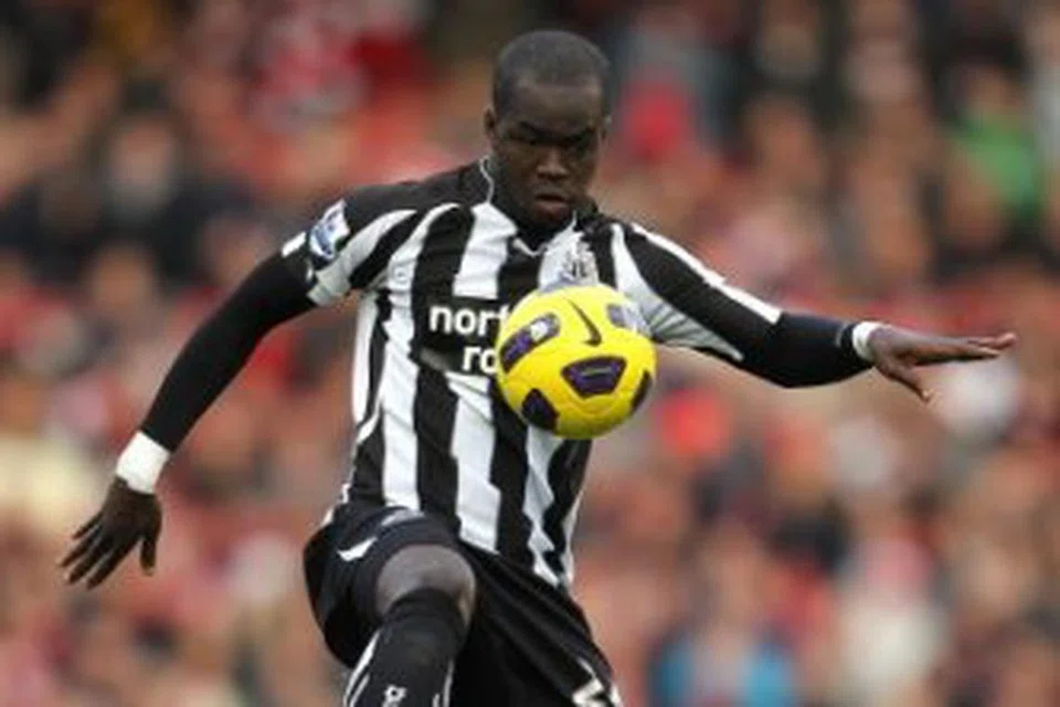 CHEIK TIOTE: Meninggal dunia semasa berlatih dengan sebuah kelab Liga Satu China pada 5 Jun 2017.