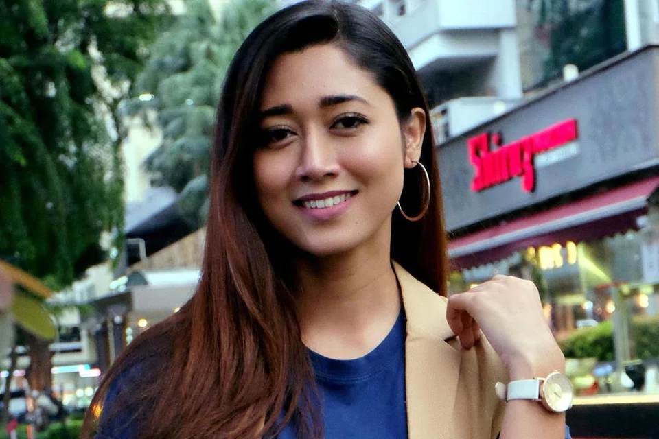 MISI MENJADI KARYAWAN SENI BERILMU: Sasqia Dahuri menguatkan semangat mengharungi cabaran bergelar pelakon dengan rasa teruja mengumpul seberapa banyak ilmu dalam perjalanan seni. - Foto HARYANI ISMAIL