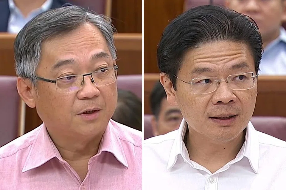 KENYATAAN MENTERI: Encik Gan Kim Yong (kiri) dan Encik Lawrence Wong berkata Singapura telah bina pertahanan pelbagai peringkat demi kurangkan risiko penularan koronavirus novel 2019. - Foto GOV.SG