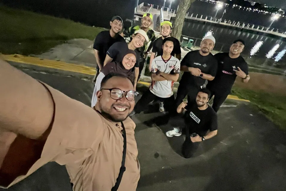 Pihak Masjid Alkaff Kampung Melayu bersama kumpulan, Yalla Run, daripada Masjid Al-Istighfar dan kumpulan senaman dan jurulatih profesional daripada,Teraweights, ketika meninjau laluan ke taman Bedok Reservoir.