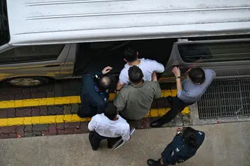 Suspek yang disyaki membekal kpod, Willy Poh, tiba di tempat letak kereta bertingkat di Compassvale Walk pada 30 Jun. Dia salah seorang daripada empat suspek yang ditahan Penguasa Sains Kesihatan (HSA), menyusuli siasatan HSA terhadap sindiket transnasional yang disyaki terlibat dalam membekalkan rokok elektronik. Ini kali pertama kes seumpama itu di Singapura.