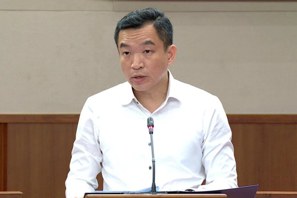 Setiausaha Parlimen Kanan (Pembangunan Sosial dan Keluarga merangkap Kebudayaan, Masyarakat dan Belia), Encik Eric Chua.