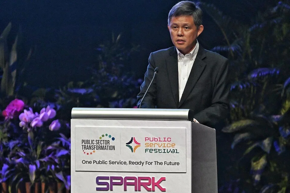 Dalam ucapannya pada majlis pelancaran Pesta Perkhidmatan Awam (PSF): Spark 2026 pada 3 Julai di Politeknik Republik, Menteri Penyelaras bagi Perkhidmatan Awam merangkap Menteri Pertahanan, Encik Chan Chun Sing, menekankan kepentingan merebut peluang untuk memanfaatkan AI demi memperhebatkan perkhidmatan awam, sekali gus memberikan perkhidmatan yang lebih baik kepada rakyat.