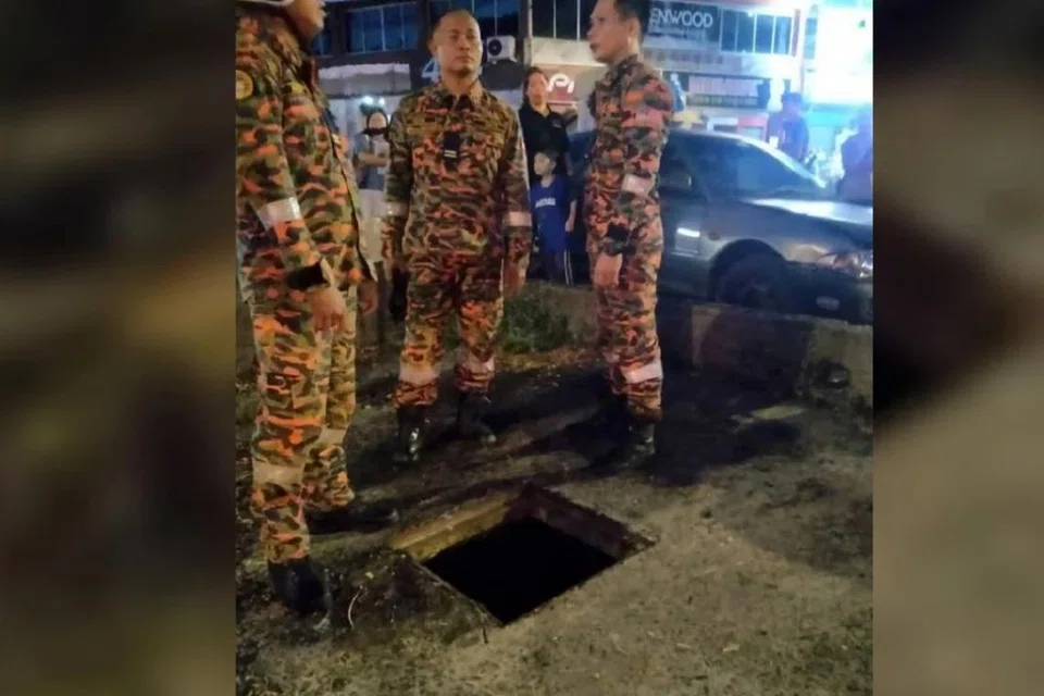 Tempat kejadian membabitkan kanak-kanak maut terjatuh ke dalam lubang pembetung di Sibu, Sarawak. 