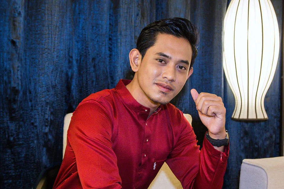 TUNGGU PELUANG KE SINGAPURA: Pihak pengurusan Khai Bahar akur kerinduan penyanyi ini membuat persembahan di Singapura lagi dengan ada beberapa pertanyaan untuk membawanya ke negara ini meskipun belum ada pengesahan muktamad. - Foto fail