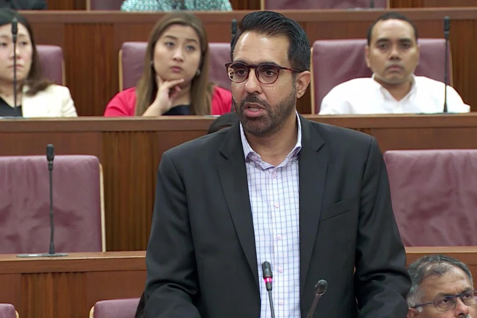 Ketua Parti Pekerja (WP) dan ketua pembangkang, Encik Pritam Singh. 