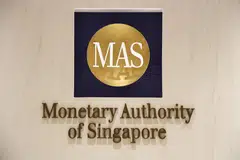 MAS, dasar kewangan,   S$NEER, inflasi Singapura 2026, harga minyak global, harga gas asli, ekonomi Singapura, dolar Singapura mengukuh