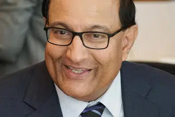 Menteri Bertanggungjawab bagi Keselamatan Siber Encik S. Iswaran.
