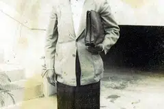 Ulama mapan dalam bidang falak, Kiyai Ahmad Zohri Mutamim mengarang sebuah buku kecil Risalah Ilmu Falak, yang selesai ditulis pada 3 Ogos 1974. 