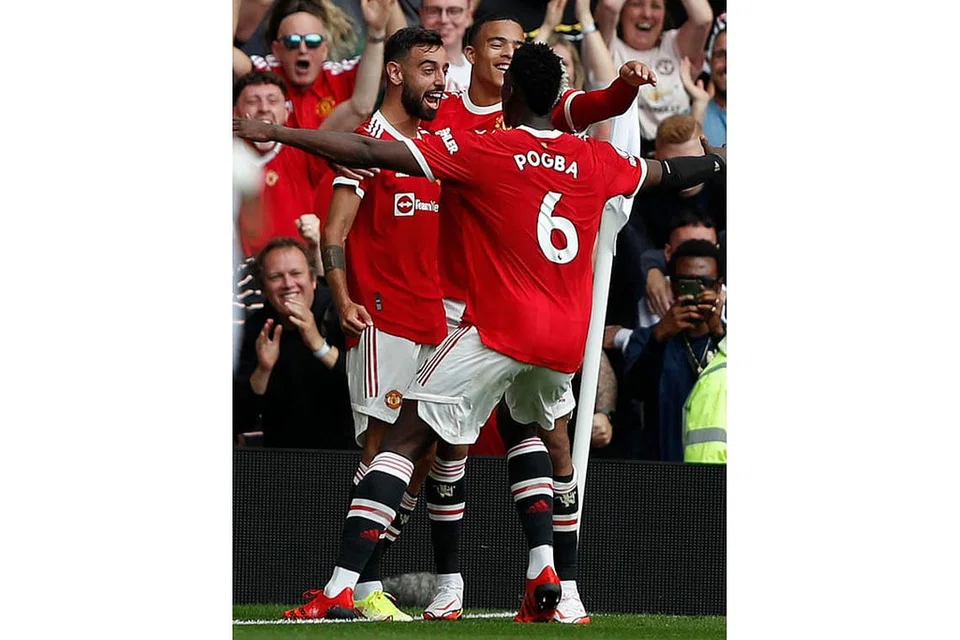 LALUAN SUKAR: Kesemua kelab England, Manchester City, Liverpool dan Chelsea menghadapi persaingan hebat kecuali Manchester United (atas). - Foto AFP