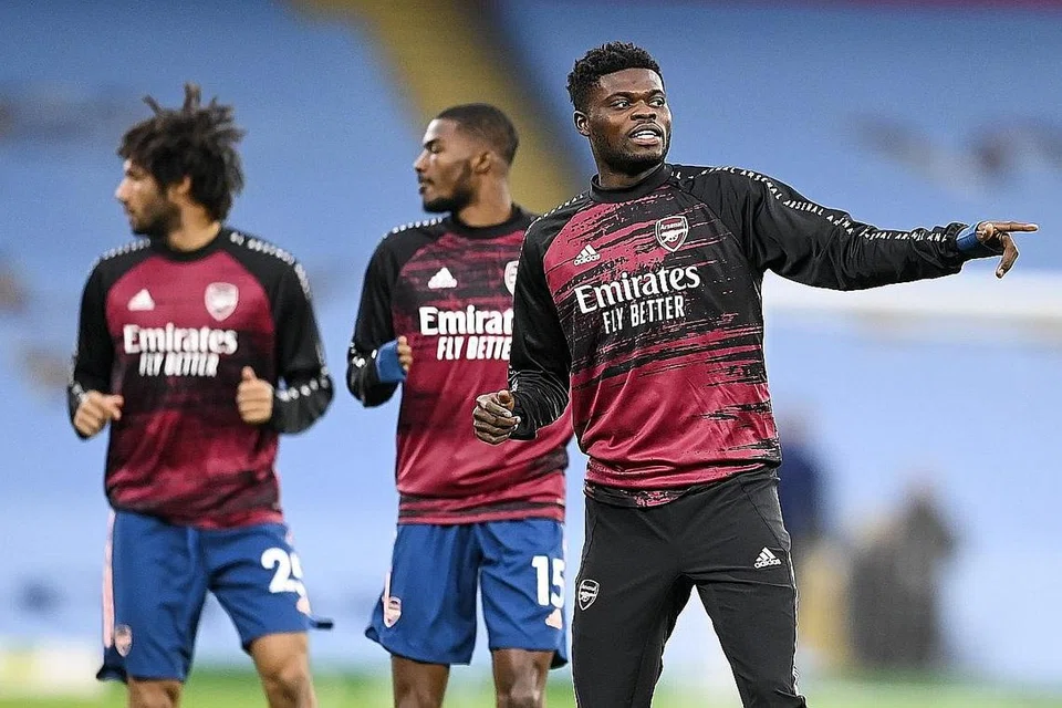 ARSENAL TERUS MENYENGAT: Buat masa ini, kekurangan gol Aubameyang belum dirasakan. 'The Gunners' telah memenangi dua perlawanan berturut-turut sebelum ini dan bakal bertemu Leicester yang telah ditewaskannya tanpa masalah dalam pusingan ketiga Piala Liga Bola Sepak England (EFL). - Foto EPA-EFE