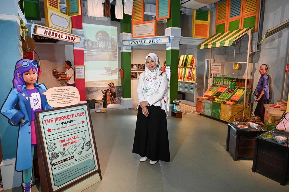 Cik Asmah Alias menyandang jawatan selaku pengarah Muzium Kanak-kanak Singapura (CMSG) sejak 13 September 2024.