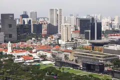 Ramalan 2.6 peratus untuk 2025 oleh ahli ekonomi menunjukkan sedikit peningkatan daripada ramalan awal 2.5 peratus dalam tinjauan September 2024.