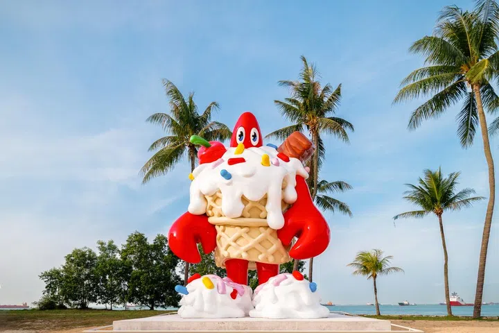 Lobster Beach, pantai tanjong, sentosa