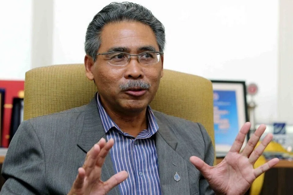 Penganalisis politik dan Zamil Kanan Akademi Penyelidikan Strategik Nusantara, Profesor Dr Azmi Hassan.