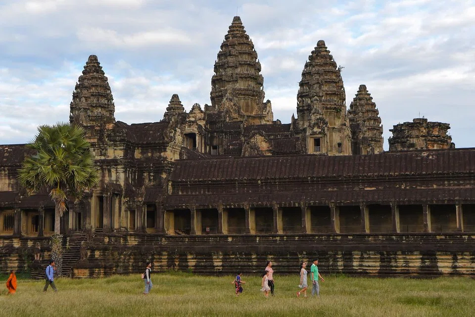 Kuil Angkor Wat di Siem Reap, Kemboja dinamakan sebagai tapak Warisan Dunia Unesco paling fotogenik di Asia.