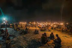 Aktiviti moreh dan sahur dengan konsep klasik dan tradisional di Pantai Pandak, Kuala Terengganu, mendapat sambutan pengunjung.
